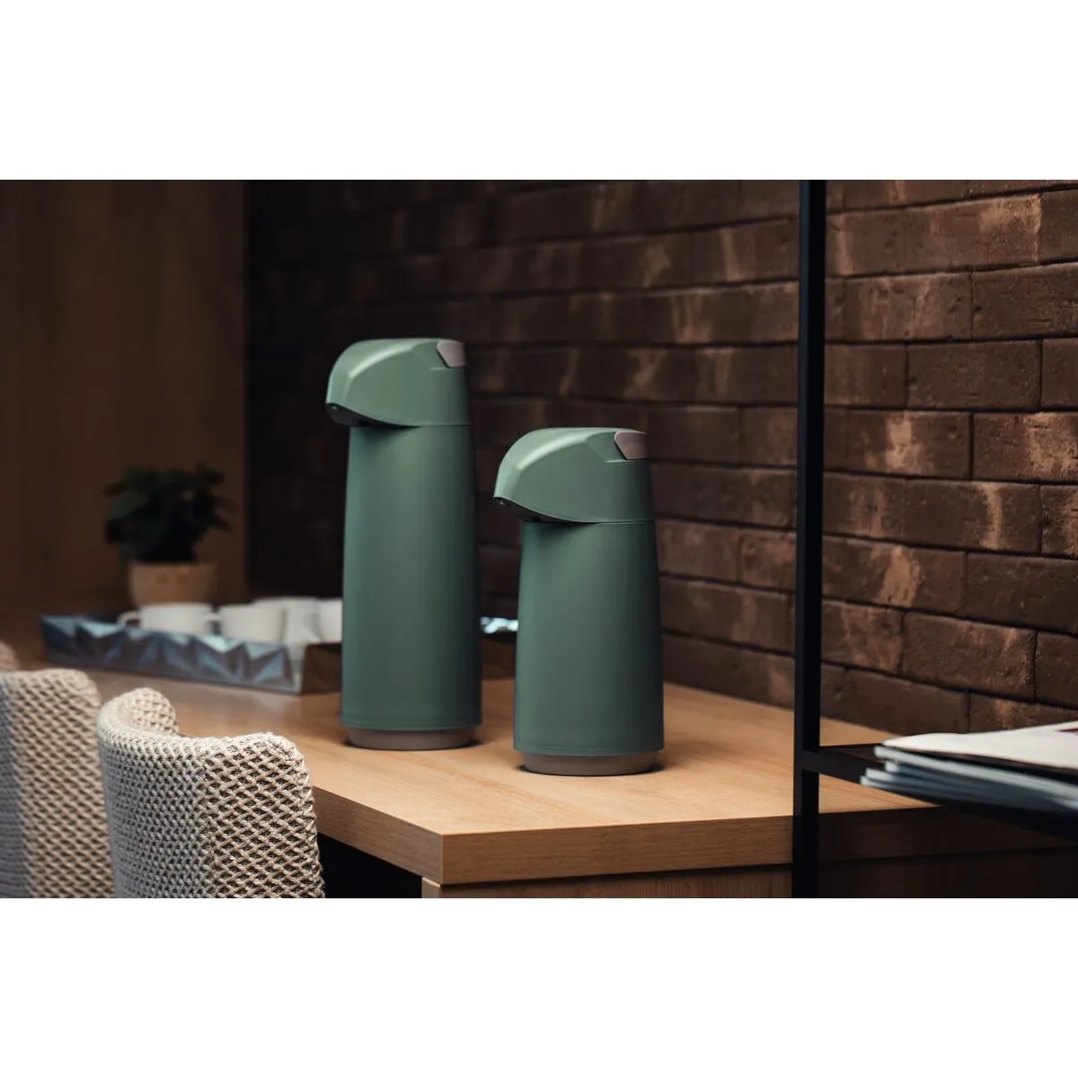 Termo Tramontina Exact Glass Ampolle Thermos 1.8 L, Color Verde